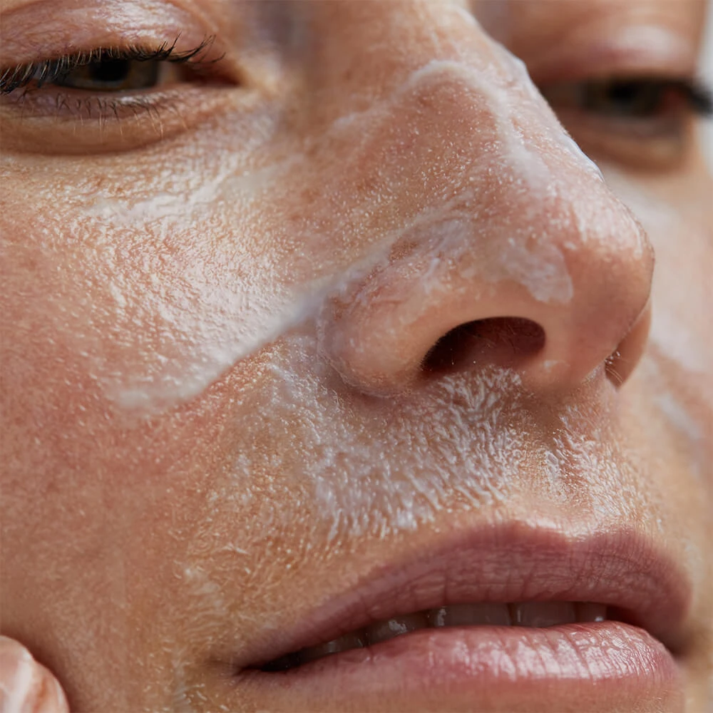 Resurrection Girl Hydrating Mask Masque Hydratant 4 Resurrection Girl Hydrating Mask Masque Hydratant – Image 4