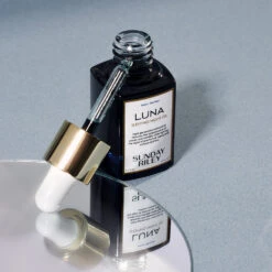 Sunday Riley Luna Sleeping Night Oil Huile De Nuit 7 Sunday Riley Luna Sleeping Night Oil Huile De Nuit -OH MY CREAM! 04 22 Encart Inspi Luna Sunday Riley