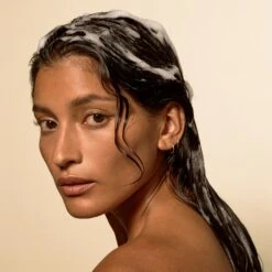 Shampoing Cheveux Fins Weightless Hydration Champú De Yucca 6 Shampoing Cheveux Fins Weightless Hydration Champú De Yucca -OH MY CREAM! 14928230 5carre