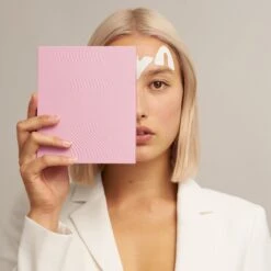 Bandes Liftantes Front Et Yeux 11 Bandes Liftantes Front Et Yeux -OH MY CREAM! 202410 Lyfta PatchLiftant FrontetYeux mannequin9 Carre