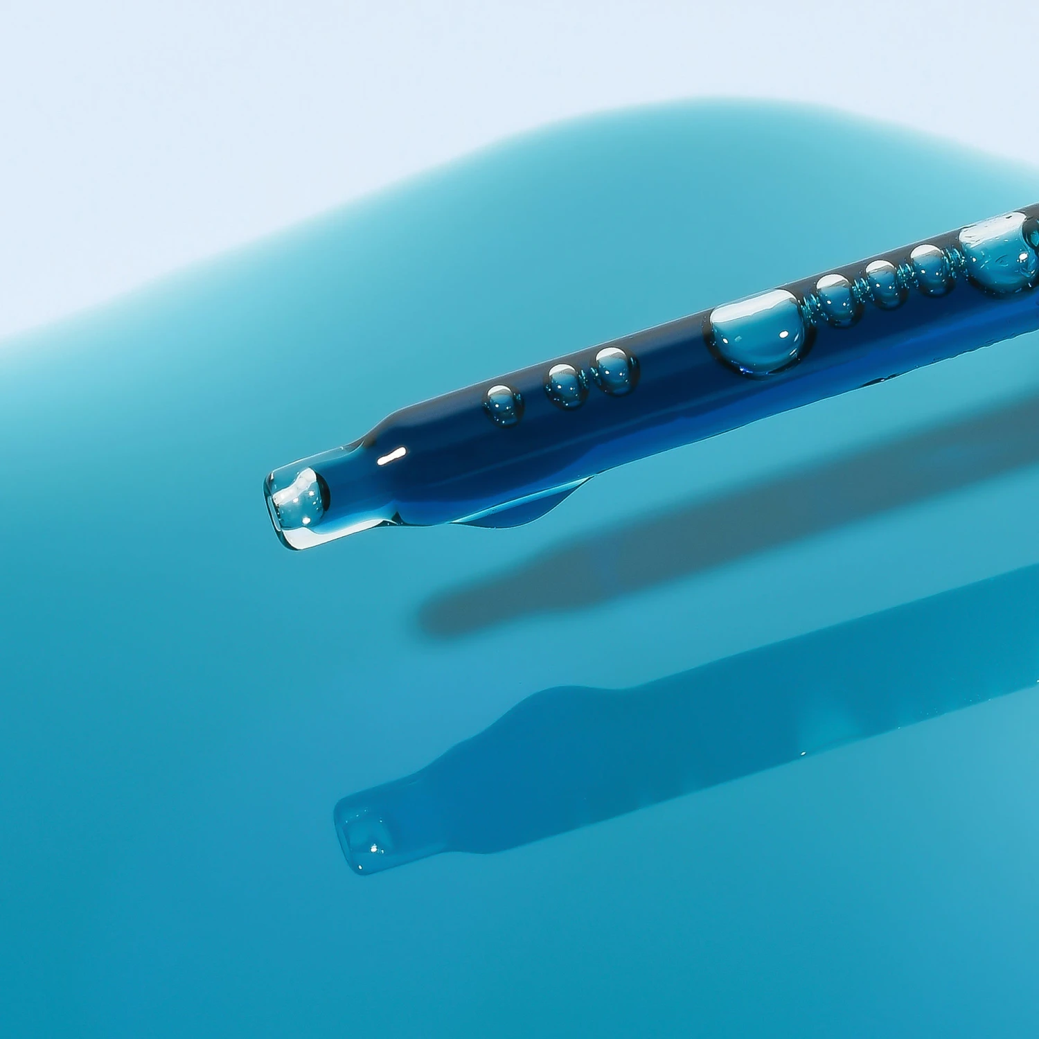 Sunday Riley Luna Sleeping Night Oil Huile De Nuit 2 Sunday Riley Luna Sleeping Night Oil Huile De Nuit – Image 2