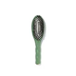 La Petite Brosse N°02 L'Indispensable Vert Amande