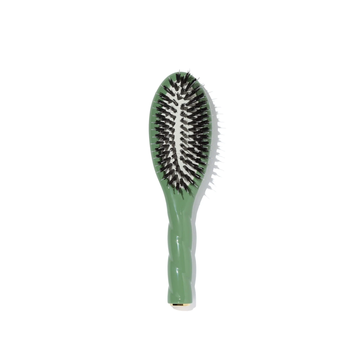La Petite Brosse N°02 L'Indispensable Vert Amande 1 La Petite Brosse N°02 L'Indispensable Vert Amande