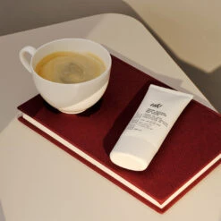 Urban Defense Skin Perfector Day Cream SPF30 Protection Crème De Jour -OH MY CREAM! 2025 02 OMC SPF DEVILLE 2 carre 1