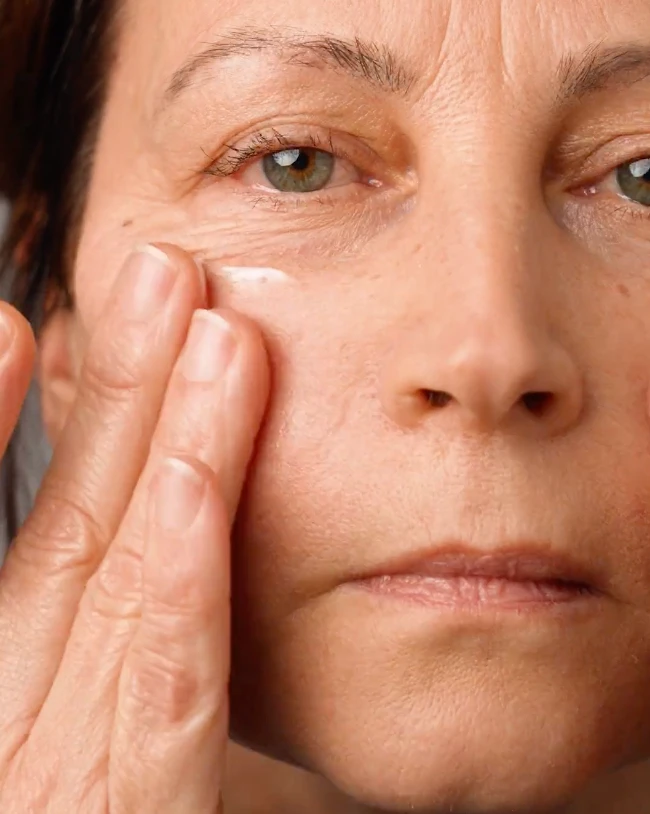 Dr. Barbara Sturm Super Anti-Aging Crème Visage Anti-âge 4 Dr. Barbara Sturm Super Anti-Aging Crème Visage Anti-âge – Image 4