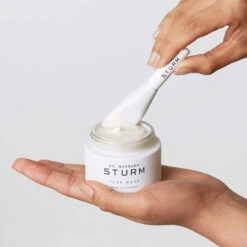 Dr. Barbara Sturm Face Mask Masque Hydratant & Apaisant 9 Dr. Barbara Sturm Face Mask Masque Hydratant & Apaisant -OH MY CREAM! Face Mask Barbara Sturm