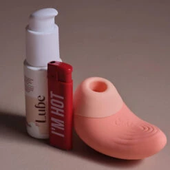 Ona Sextoy Stimulateur Clitoridien 11 Ona Sextoy Stimulateur Clitoridien -OH MY CREAM! Ona Lube Blush Intimacy 54c788f0 01e6 4d3c bf6e b2eaa414411f