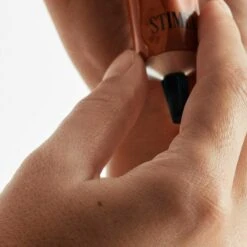 Rétinol 0.3% Sérum Activateur Cutané 8 Rétinol 0.3% Sérum Activateur Cutané -OH MY CREAM! PERS Retinol Texture