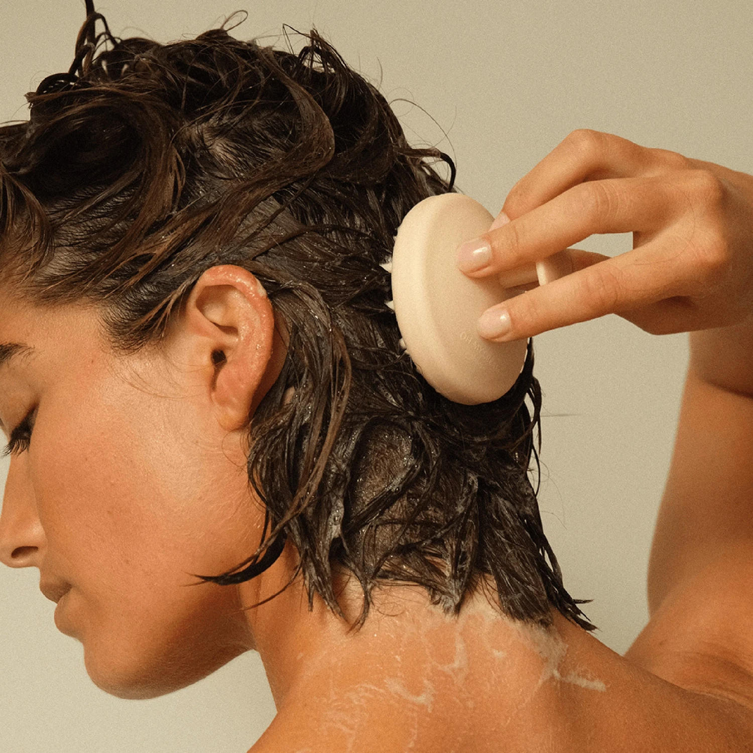 Brosse Massante Cuir Chevelu 4 Brosse Massante Cuir Chevelu – Image 4