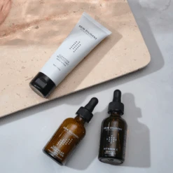 Sérum Hydratation Cellulaire 8 Sérum Hydratation Cellulaire -OH MY CREAM! Skin Diligent Nettoyant Cellular Hydration Vitamin C Lifestyle Carre