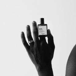 Gueule De Bois Parfum Roll-On 5 Gueule De Bois Parfum Roll-On -OH MY CREAM! Versatile 4 GB Versatile Parfum Gueule de Bois Lifestyle carre