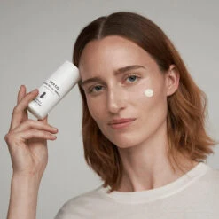 Verso Super Facial Sérum Visage -OH MY CREAM! Verso super facial serum 1x1 web 1 Mannequin Format carre