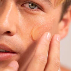 Cloudberry Exfoliating Jelly Gelée Nettoyante 7 Cloudberry Exfoliating Jelly Gelée Nettoyante -OH MY CREAM! open uri20240131 99578 150yf7zcarre