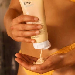 Microderm Instant Glow Gommage Corps -OH MY CREAM! open uri20240228 90966 b8nq1fcarre